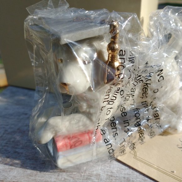 Lenox School's Out Puppy - Picture 2 of 9